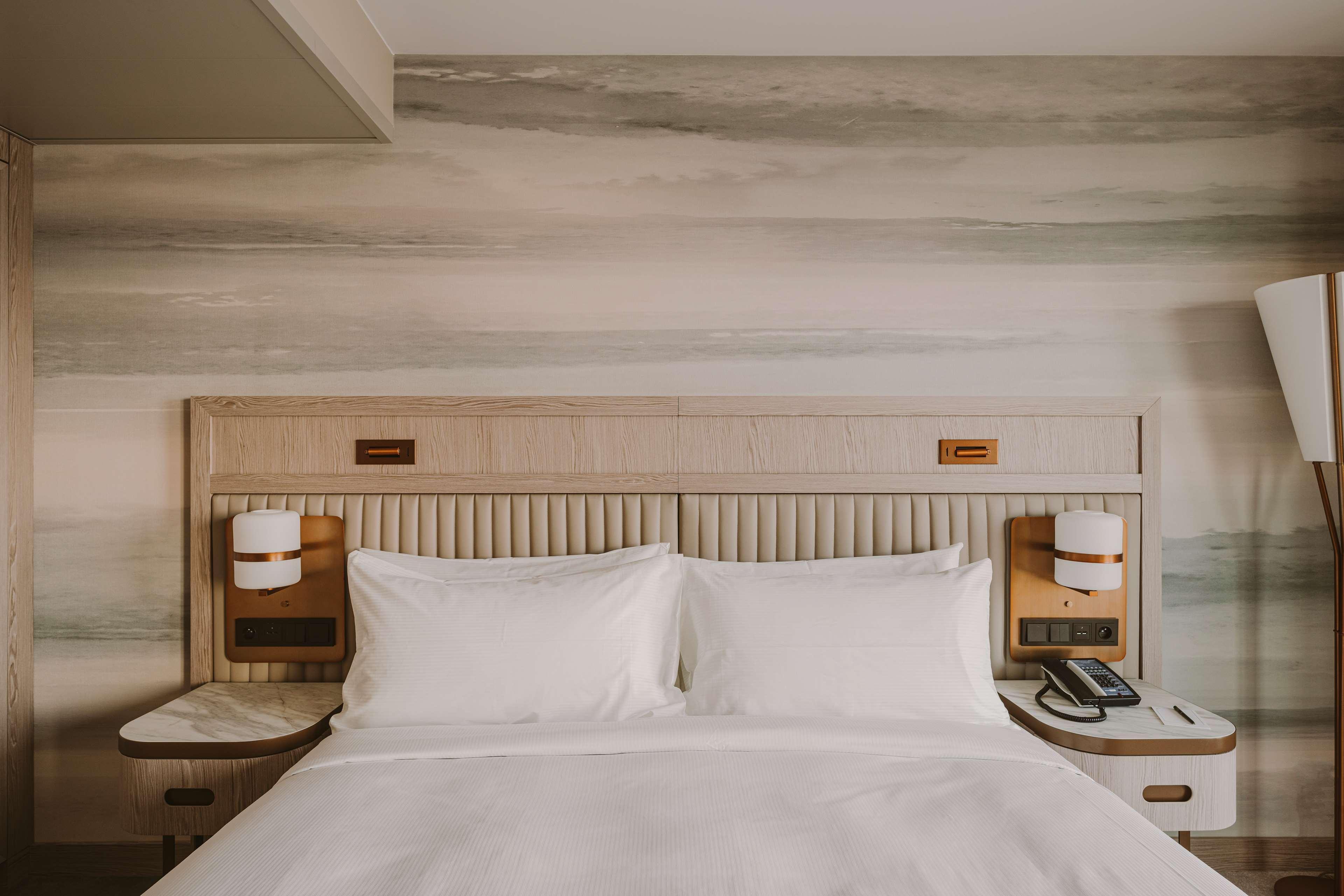 Hilton Swinoujscie Resort And Spa Екстериор снимка A bedroom at The Standard East Village