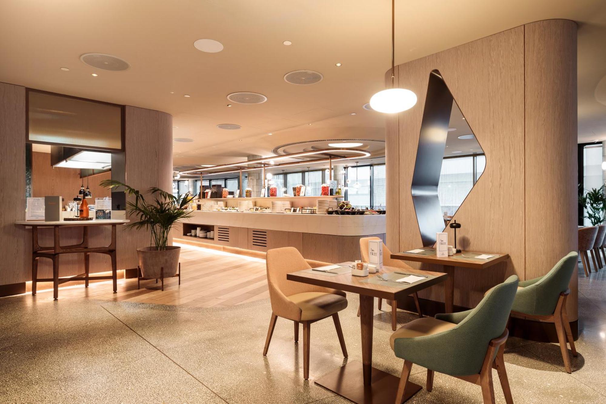 Hilton Swinoujscie Resort And Spa Екстериор снимка The Wing at Hong Kong International Airport